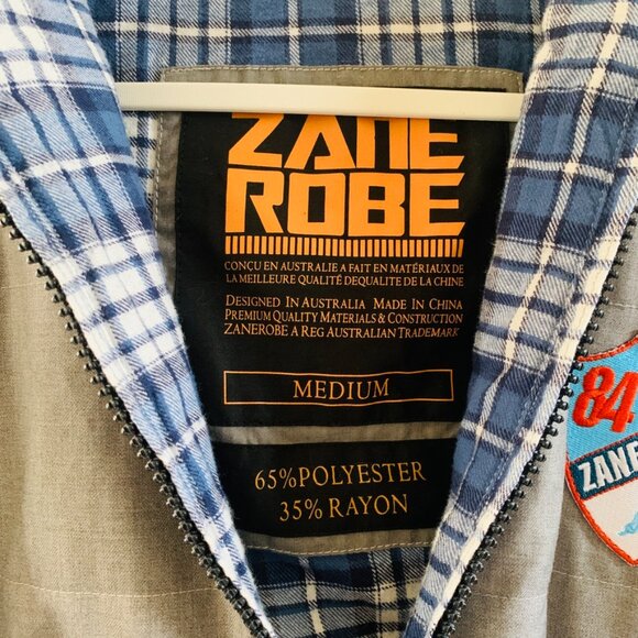 Zanerobe Mens Gray Quilted Hooded Zip Up Embroidered Jacket | Medium - Picture 3 of 8